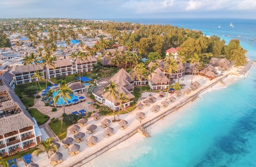 Nungwi Hotel | DoubleTree Resort by Hilton Zanzibar - Nungwi