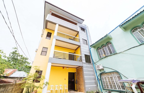 Barangay Poblacion Hotel | RedDoorz @ D Maagma Street