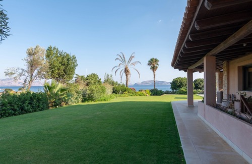 Plepi Hotel | Thermesea Luxury Lodge