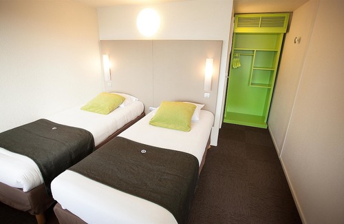Neuville Hotel | Campanile Vire