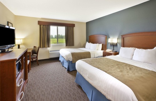 Bay City Hotel | AmericInn by Wyndham Bay City