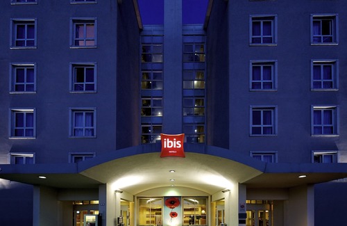 Sesto Fiorentino Hotel | Hotel Ibis Firenze Nord Aeroporto