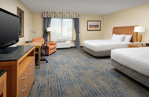 Brownstown Hotel | Hilton Garden Inn Yakima Downtown