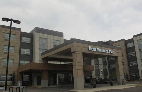 Fort McMurray Hotel | Best Western Plus Sawridge Suites