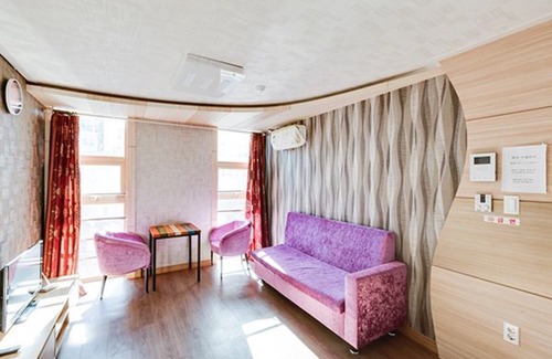 Chungmu Hotel | Tongyeong New Vision Pension
