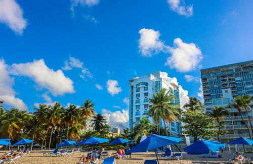 Isla Verde Hotel | San Juan Water & Beach Club Hotel