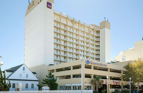 Northeast Virginia Beach Hotel | Comfort Suites Beachfront