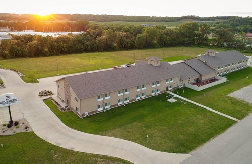 Fort Madison Hotel | Cobblestone Inn & Suites - Fort Madison