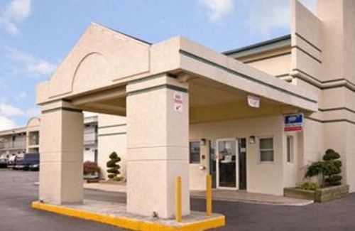 Parsippany Hotel | Days Inn by Wyndham Parsippany