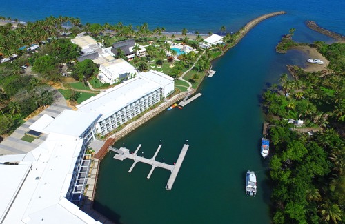 Pacific Harbour Hotel | The Pearl South Pacific Resort