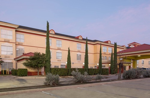 Fossil Creek Hotel | Comfort Suites North Fossil Creek