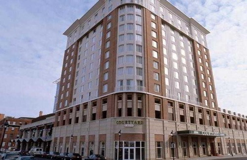 Harbor East Hotel | Courtyard by Marriott Baltimore Downtown/Inner Harbor