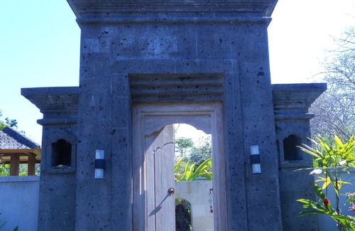 Mumbul Hotel | Avisara Villa & Suite