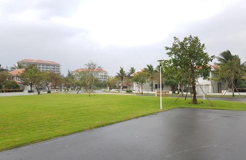 Ngu Hanh Son Hotel | The Ocean Resort Danang Living Villa