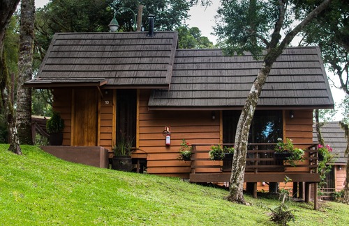 Mato Queimado Hotel | Pousada Sky Chales da Montanha