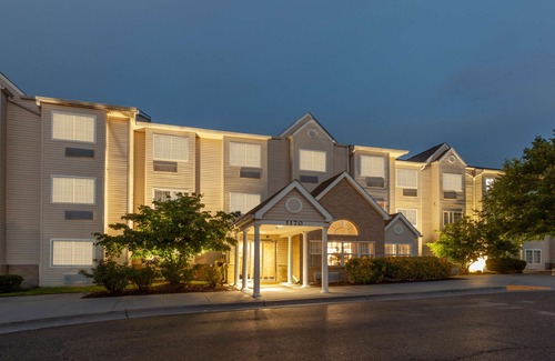 Linthicum Heights Hotel | Microtel Inn Suite by Wyndham BWI Airport