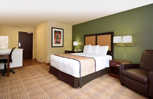 Burbank Hotel | Extended Stay America Suites - Los Angeles - Burbank Airport