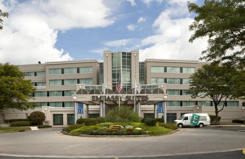 Parsippany Hotel | Embassy Suites Parsippany