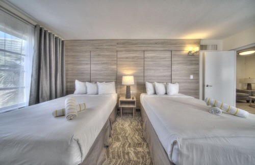 Pompano Beach Hotel | Riverside Apartments by The Beach
