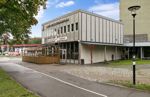 Bromma Hotel | First Hotel Brommaplan