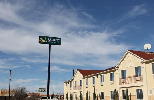 Terrell Hotel | Quality Inn and Suites Terrell