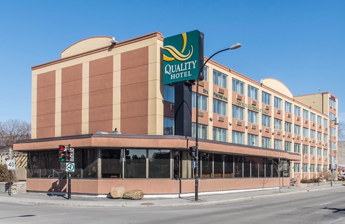 Cote-Des-Neiges—Notre-Dame-De-Grace Hotel | Ramada Plaza by Wyndham Montreal