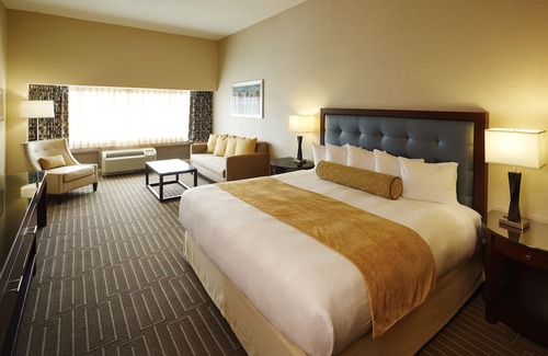 New Cumberland Hotel | Mountaineer Casino, Racetrack & Resort