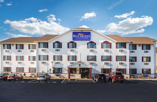 Southwest Area Hotel | Baymont by Wyndham Cedar Rapids