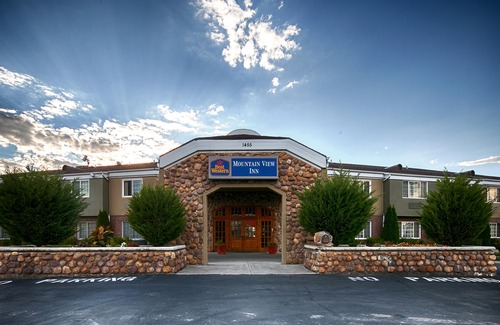 Springville Hotel | Best Western Mountain View Inn