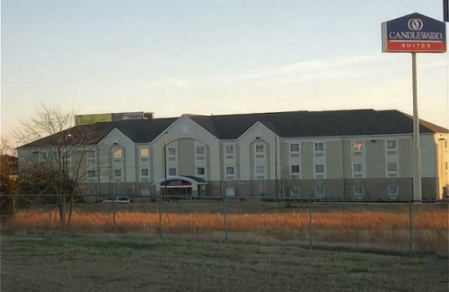 Conway Hotel | Candlewood Suites Conway, an Ihg Hotel