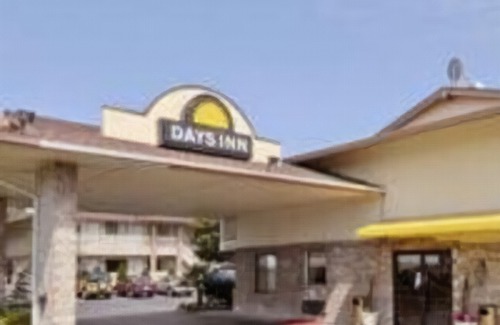 Tukwila Hotel | Days Inn by Wyndham Seattle South Tukwila