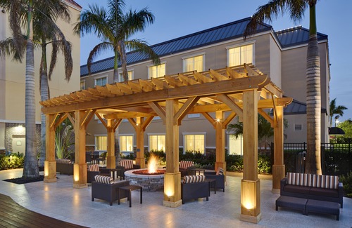 Braden River Hotel | Courtyard Sarasota University Park / Lakewood Ranch