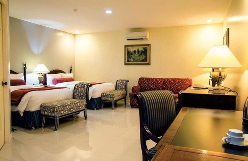 Santiago City Hotel | Dreamwave Hotel Santiago