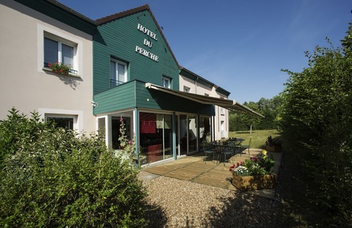 Nogent-le-Rotrou Hotel | Brit Hotel du Perche