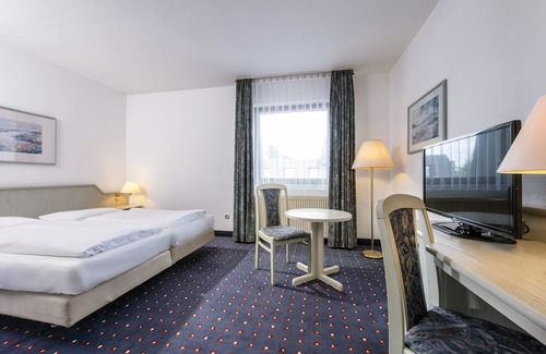 Metzkausen Hotel | Wyndham Garden Duesseldorf Mettmann