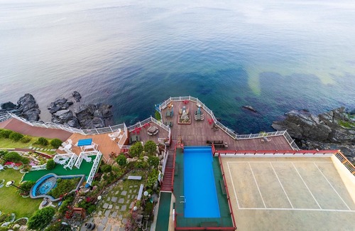 Samcheok Hotel | Pension Venezia in Samcheok