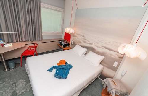 Velizy-Villacoublay Hotel | Ibis Styles Paris Velizy