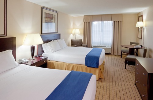Rochester Hotel | Holiday Inn Express Hotel & Suites Rochester, an Ihg Hotel