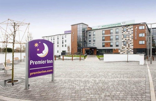 Worcester Hotel | Premier Inn Worcester City Centre