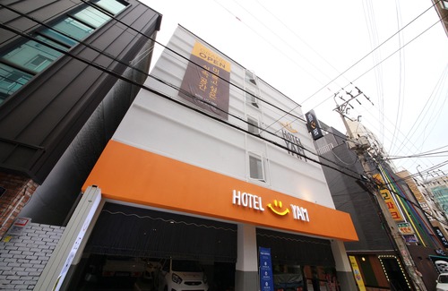 Bucheon Hotel | Yam Bucheon Branch