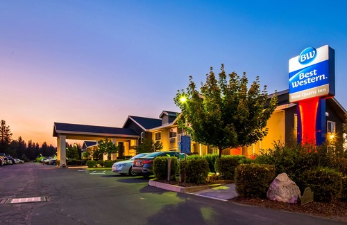 Chester Hotel | Best Western Rose Quartz Inn