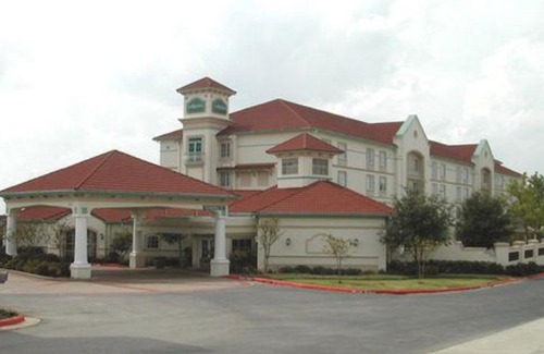 Sherman Hotel | La Quinta by Wyndham Sherman