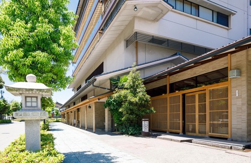 Kaga Hotel | Tachibana Shikitei