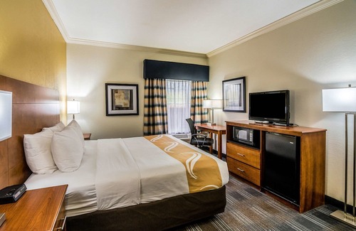 Alexander City Hotel | Quality Inn Alexander City
