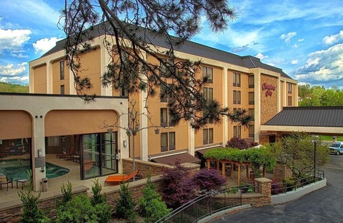 Wheeling Hotel | Hampton Inn Wheeling