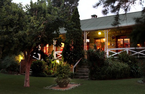 Emgwenya Hotel | Shamrock Arms Guest Lodge