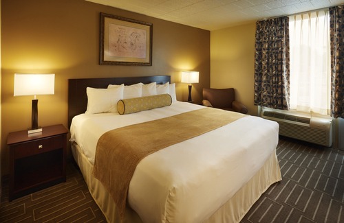 New Cumberland Hotel | Mountaineer Casino, Racetrack & Resort