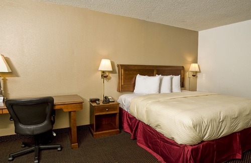 Palestine Hotel | Express Inn & Suites