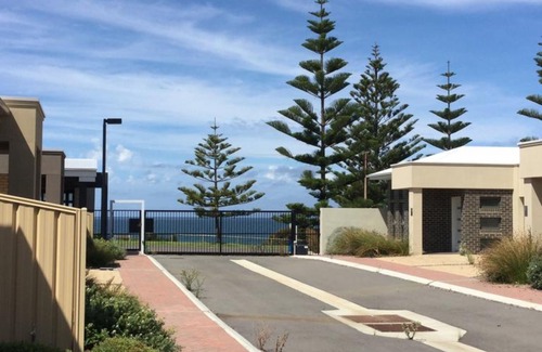 Kingscote Hotel | Villas on The Bay Kingscote