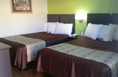 Groves Hotel | Americas Best Value Inn and Suites Groves